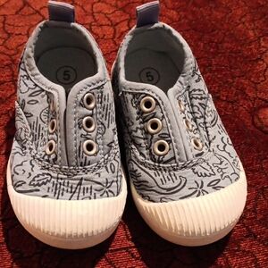 Cat & Jack Gray Patterned Kids Sneakers
